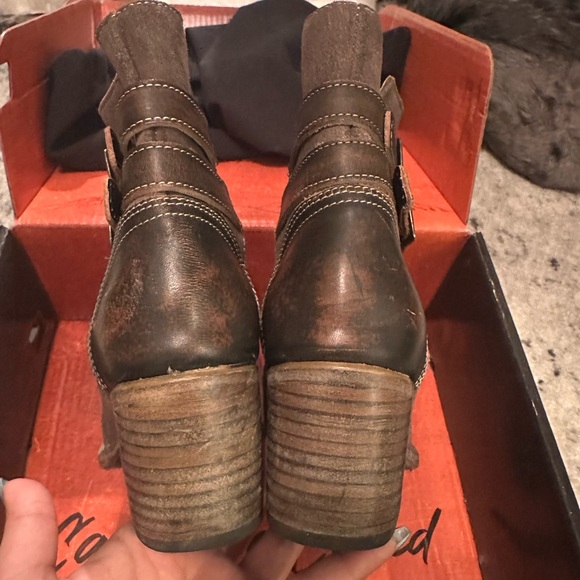 Freebird Brown Ankle Boots - Picture 9 of 12